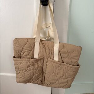 Universal Thread Puffy Quilted Beige Tote